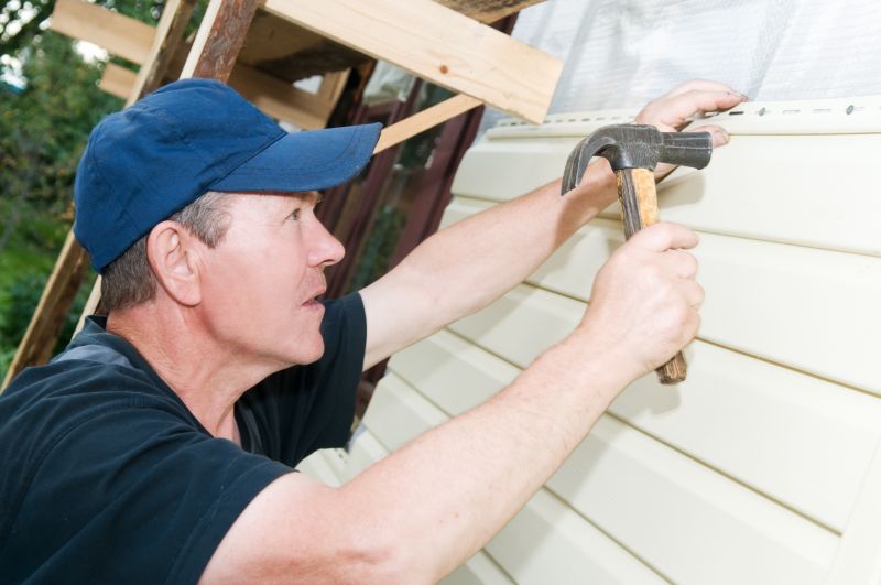 Top Siding Installation Companies in Ashville, OH